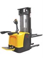 Штабелер самоходный 1,5 т 4,5 м XILIN CDDK15-III Li-ion 24/230 В/Ач ЭУР (с платформой) 1050188