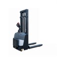 Штабелер самоходный 1,5 т 3,0 м TOR QDA15-EM 24/125 В/Ач (с платформой) 1050935